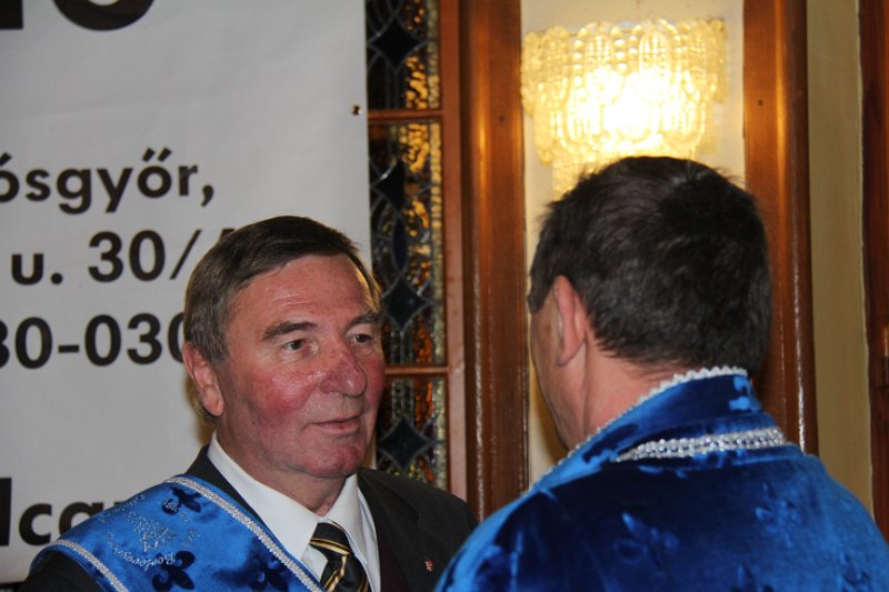 IN- 782.jpg